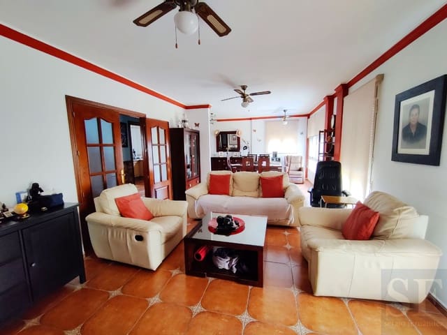 4 sovrum Villa till salu i Canillas de Albaida med pool - 435 000 € (Ref: 7624541)