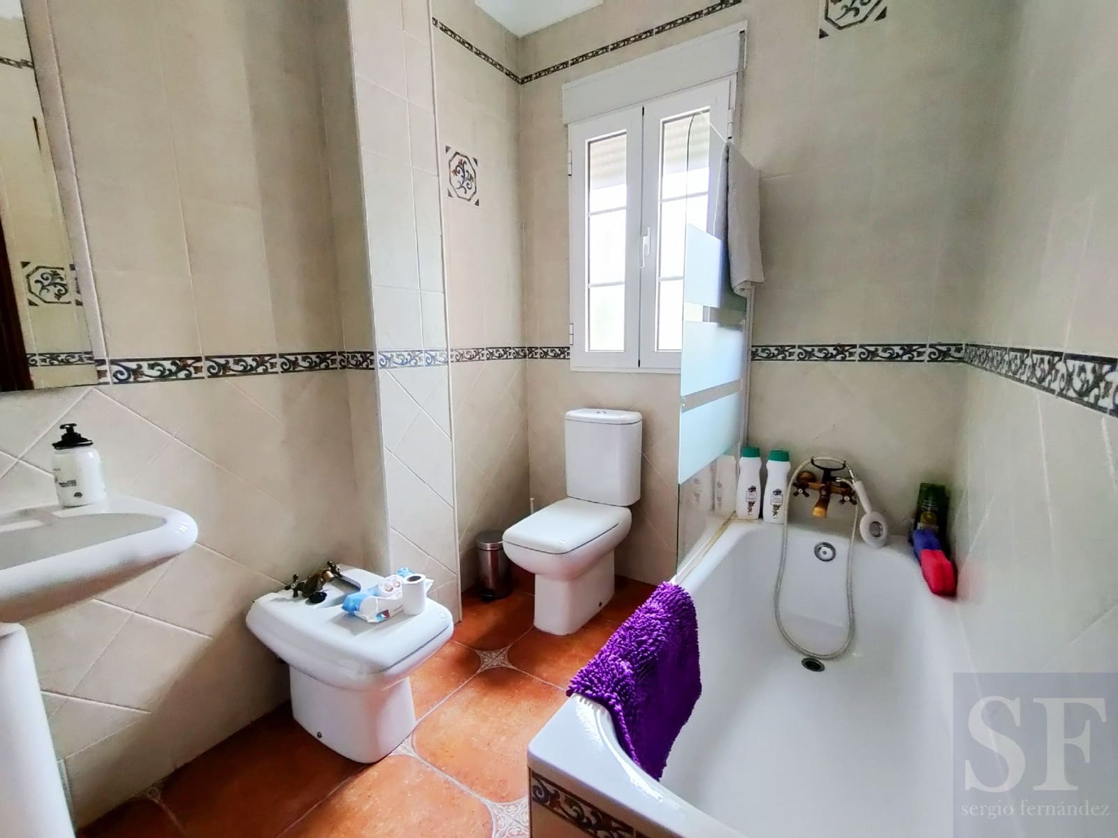 4 soveværelse Villa til salg i Canillas de Albaida med swimmingpool - € 435.000 (Ref: 7624541)