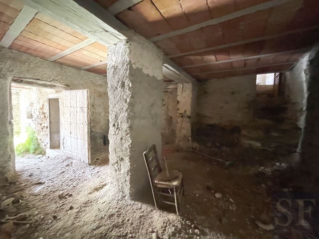 Casa in vendita in Sayalonga - 67.000 € (Rif: 7670599)