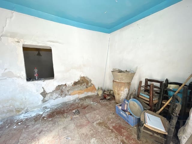 Casa in vendita in Sayalonga - 67.000 € (Rif: 7670599)