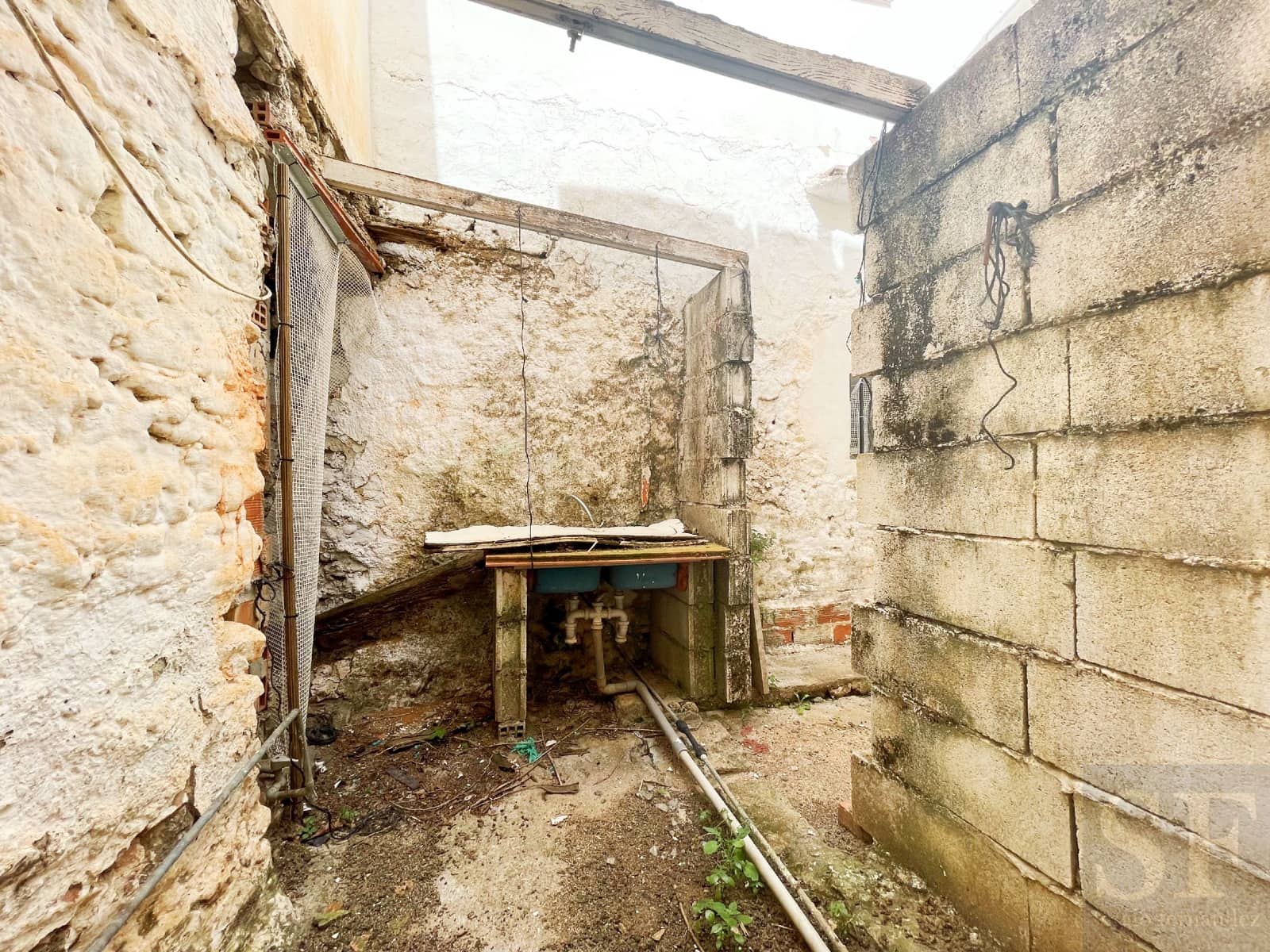 3 bedroom Townhouse for sale in Sedella - € 41,000 (Ref: 7699322)