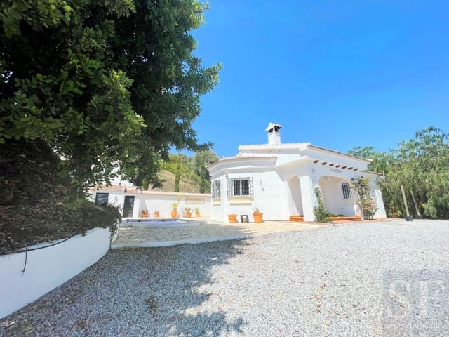 5 bedroom Villa for sale in Cómpeta with pool - € 399,950 (Ref: 7703265)
