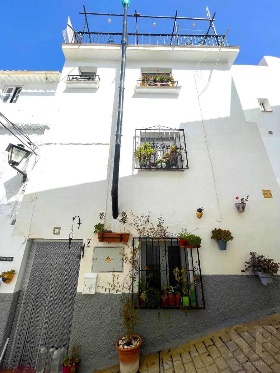 2 soveværelse Byhus til salg i Competa - € 119.000 (Ref: 7779741)