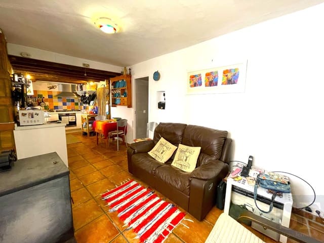 2 soveværelse Byhus til salg i Cómpeta - € 119.000 (Ref: 7779741)