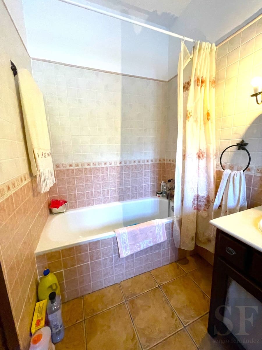 3 soveværelse Villa til salg i Archez med swimmingpool - € 415.000 (Ref: 7818896)