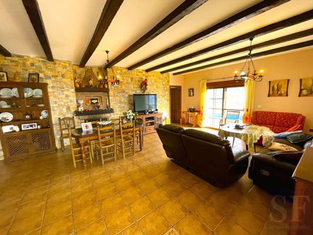 3 soveværelse Villa til salg i Archez med swimmingpool - € 415.000 (Ref: 7818896)