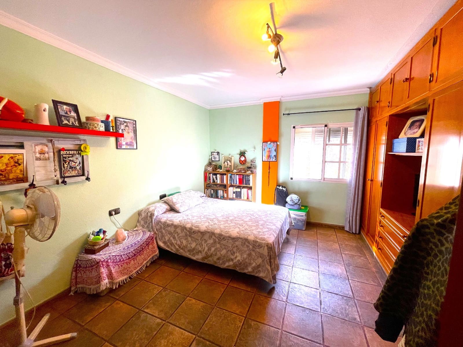 4 soveværelse Byhus til salg i Malaga by med garage - € 399.000 (Ref: 7841456)