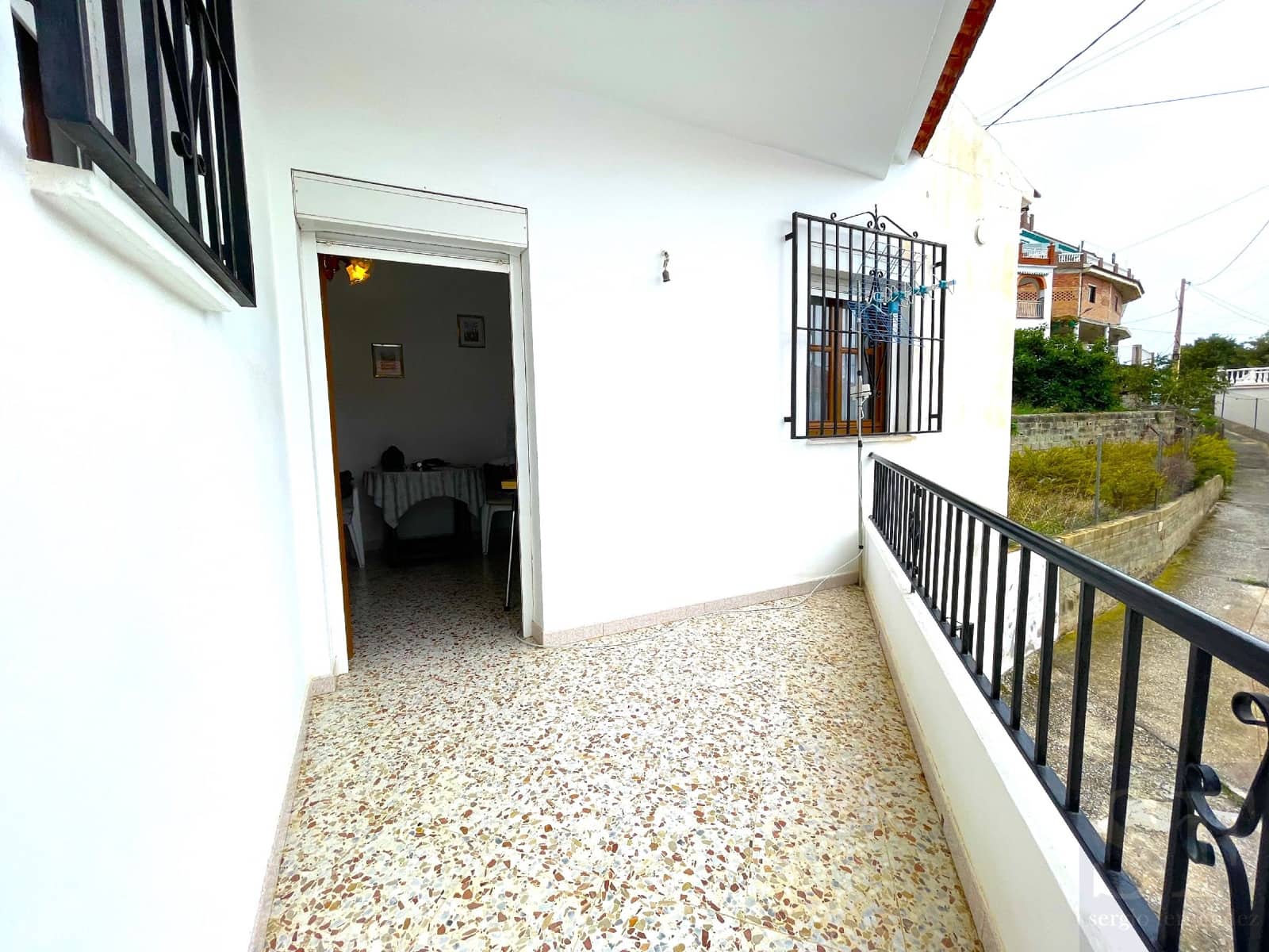 5 sypialnia Dom na sprzedaż w Canillas de Albaida z garażem - 200 000 € (Ref: 7904429)