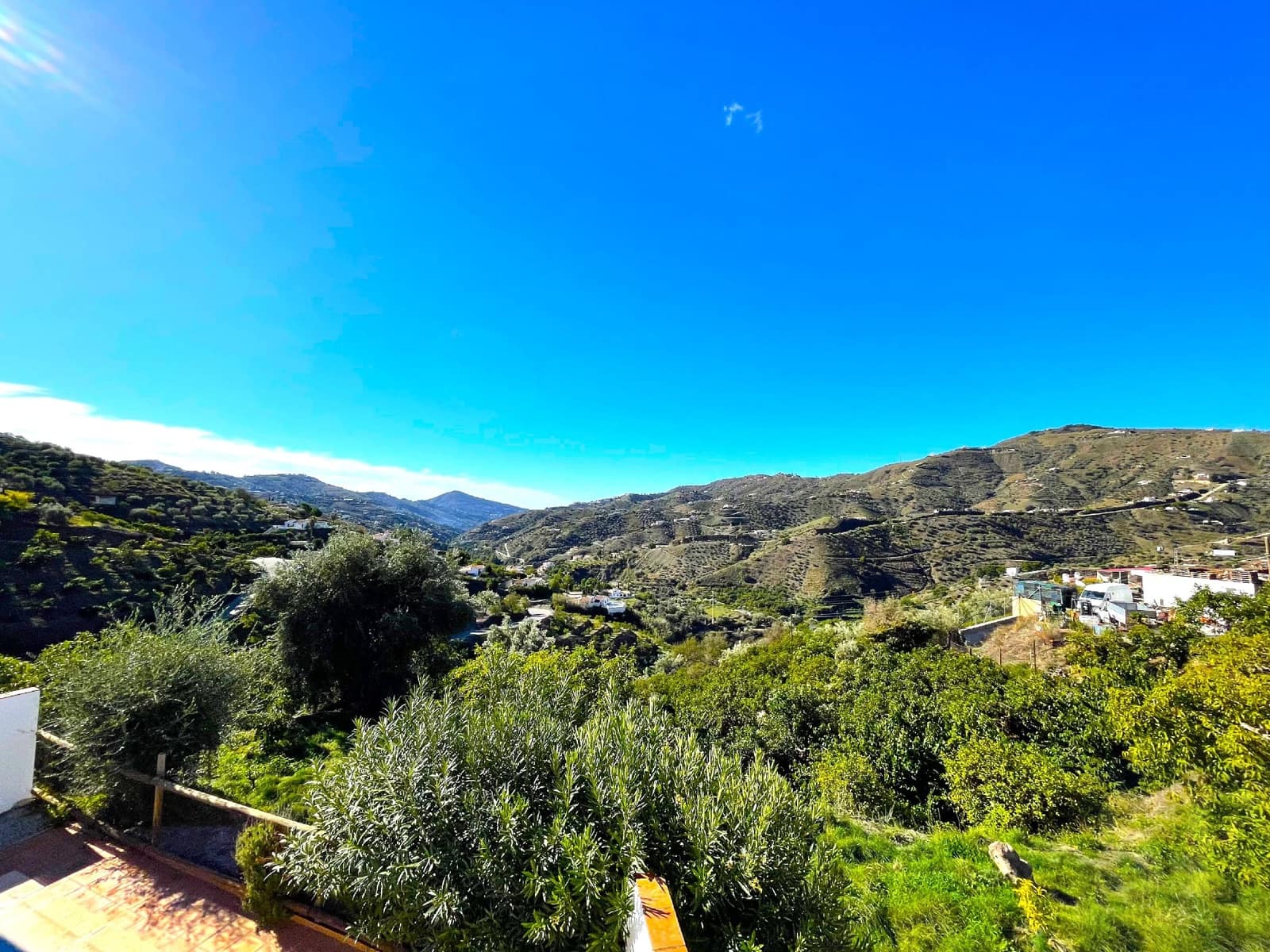 3 soveværelse Villa til salg i Canillas de Albaida med swimmingpool garage - € 295.000 (Ref: 7904432)