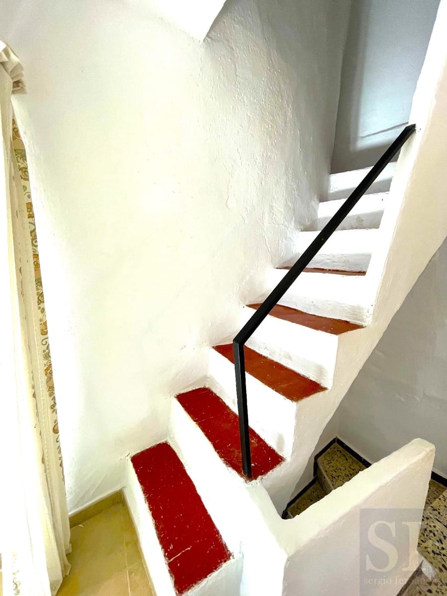 4 soveværelse Byhus til salg i Sedella med swimmingpool - € 75.000 (Ref: 7945279)