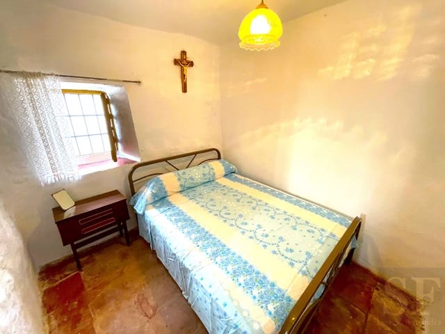 4 soverom Hus til salgs i Sedella med svømmebasseng - € 75 000 (Ref: 7945279)