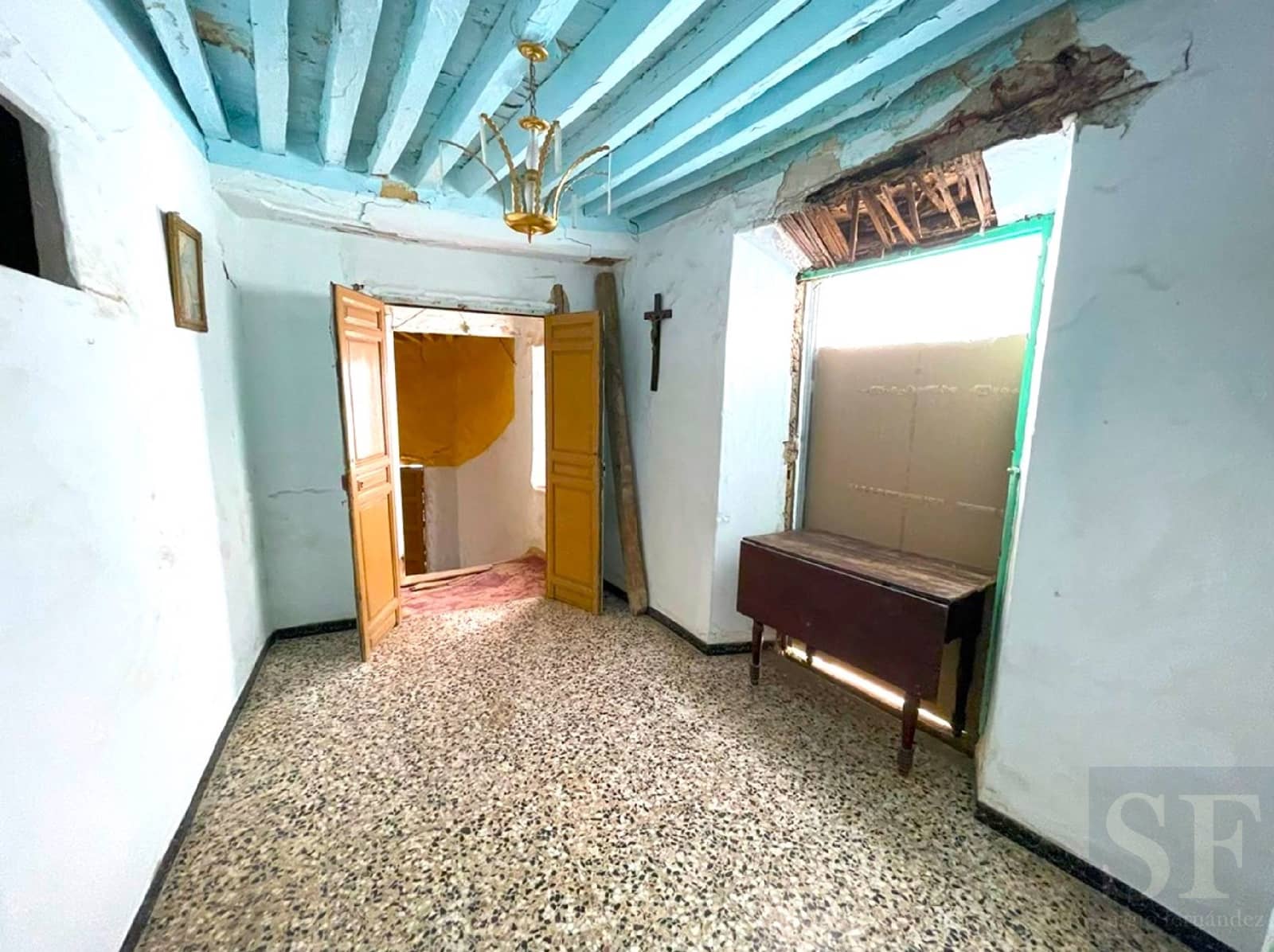 7 soveværelse Byhus til salg i Competa - € 123.500 (Ref: 7967043)