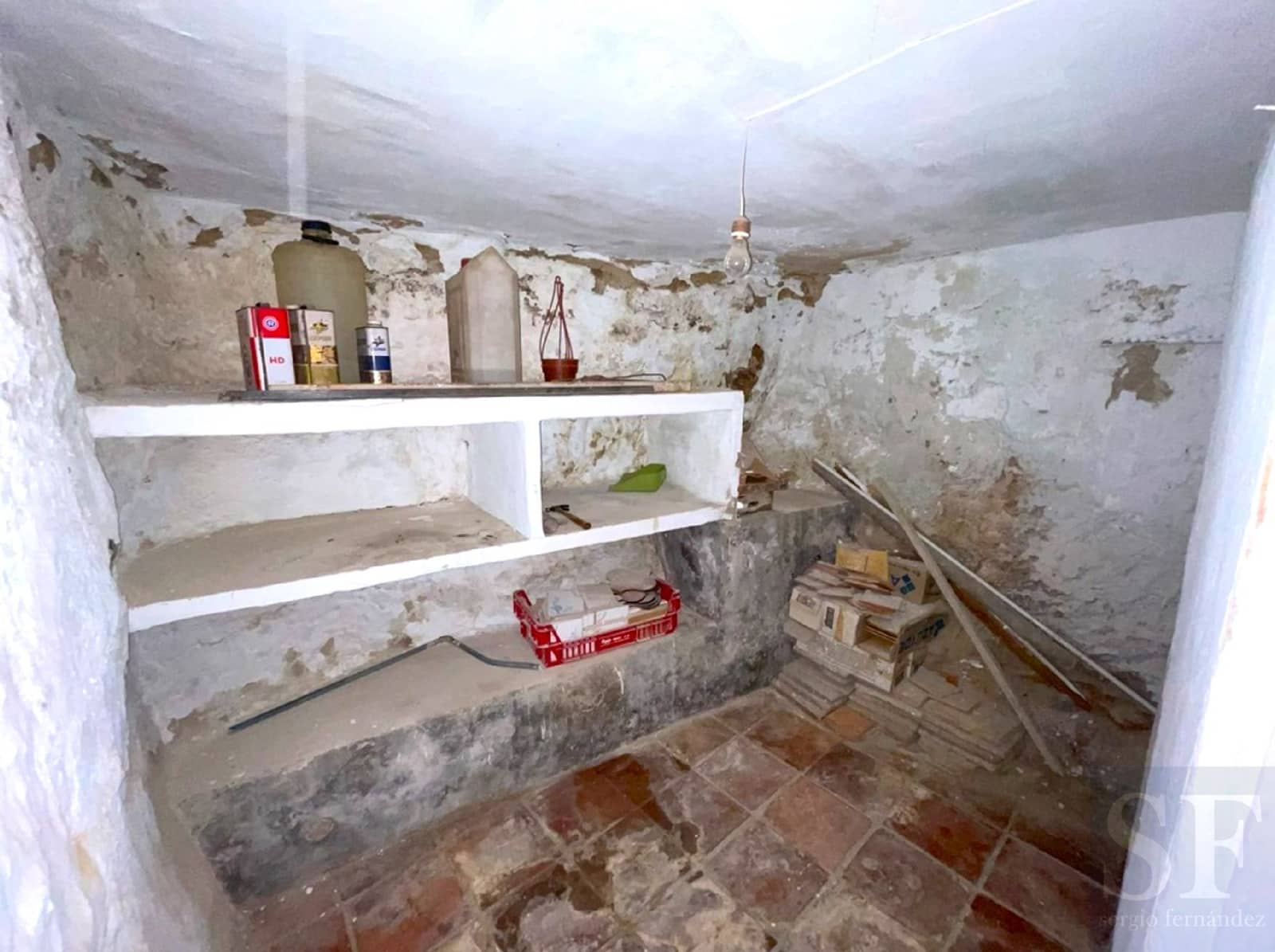 7 soveværelse Byhus til salg i Competa - € 123.500 (Ref: 7967043)