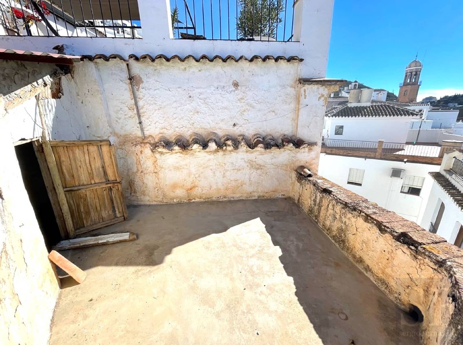 7 soveværelse Byhus til salg i Competa - € 123.500 (Ref: 7967043)