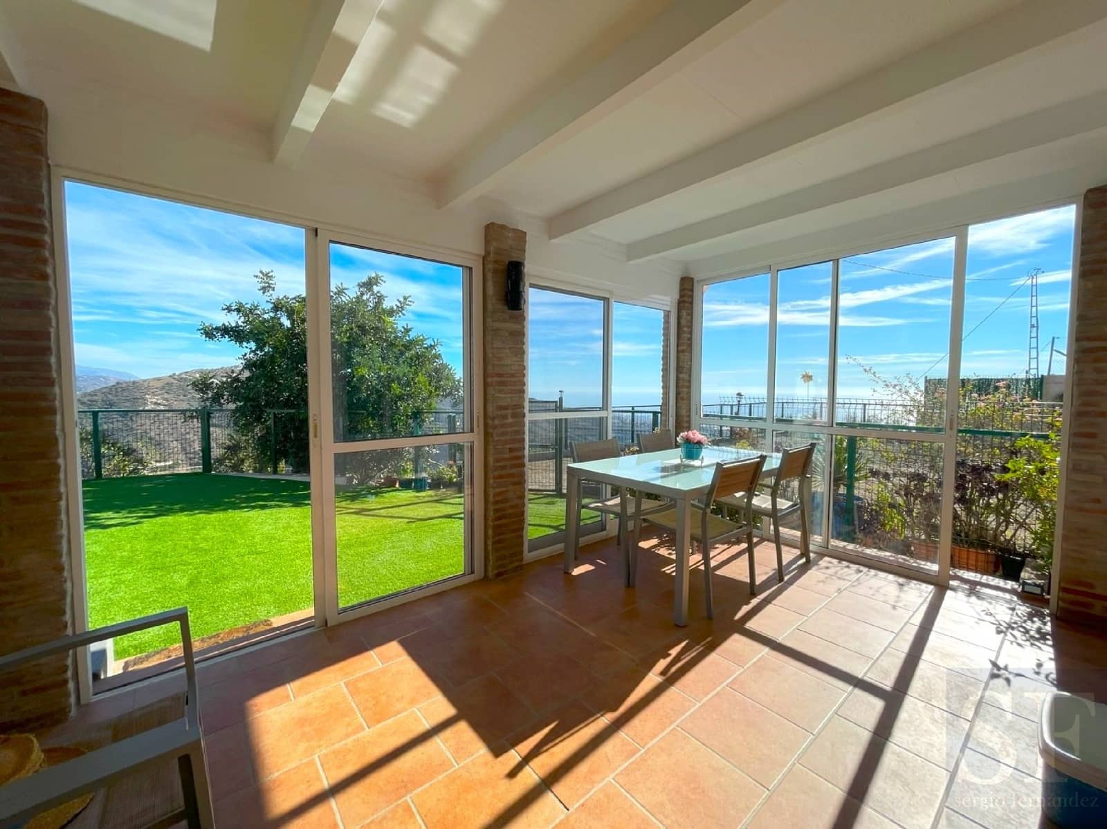 4 soveværelse Villa til salg i Arenas med swimmingpool - € 398.000 (Ref: 7985945)