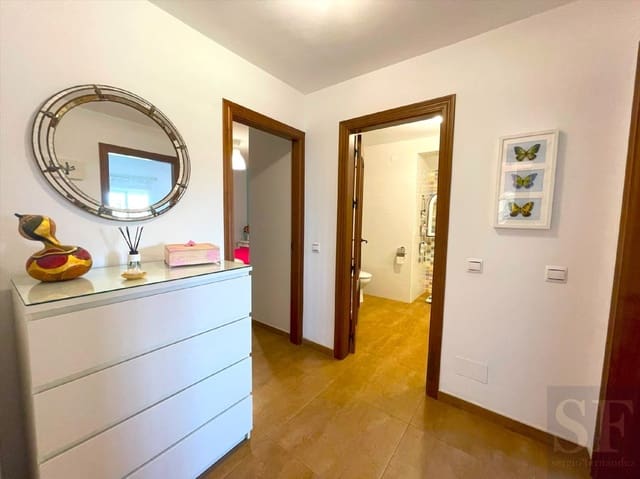 4 soveværelse Villa til salg i Arenas med swimmingpool - € 398.000 (Ref: 7985945)