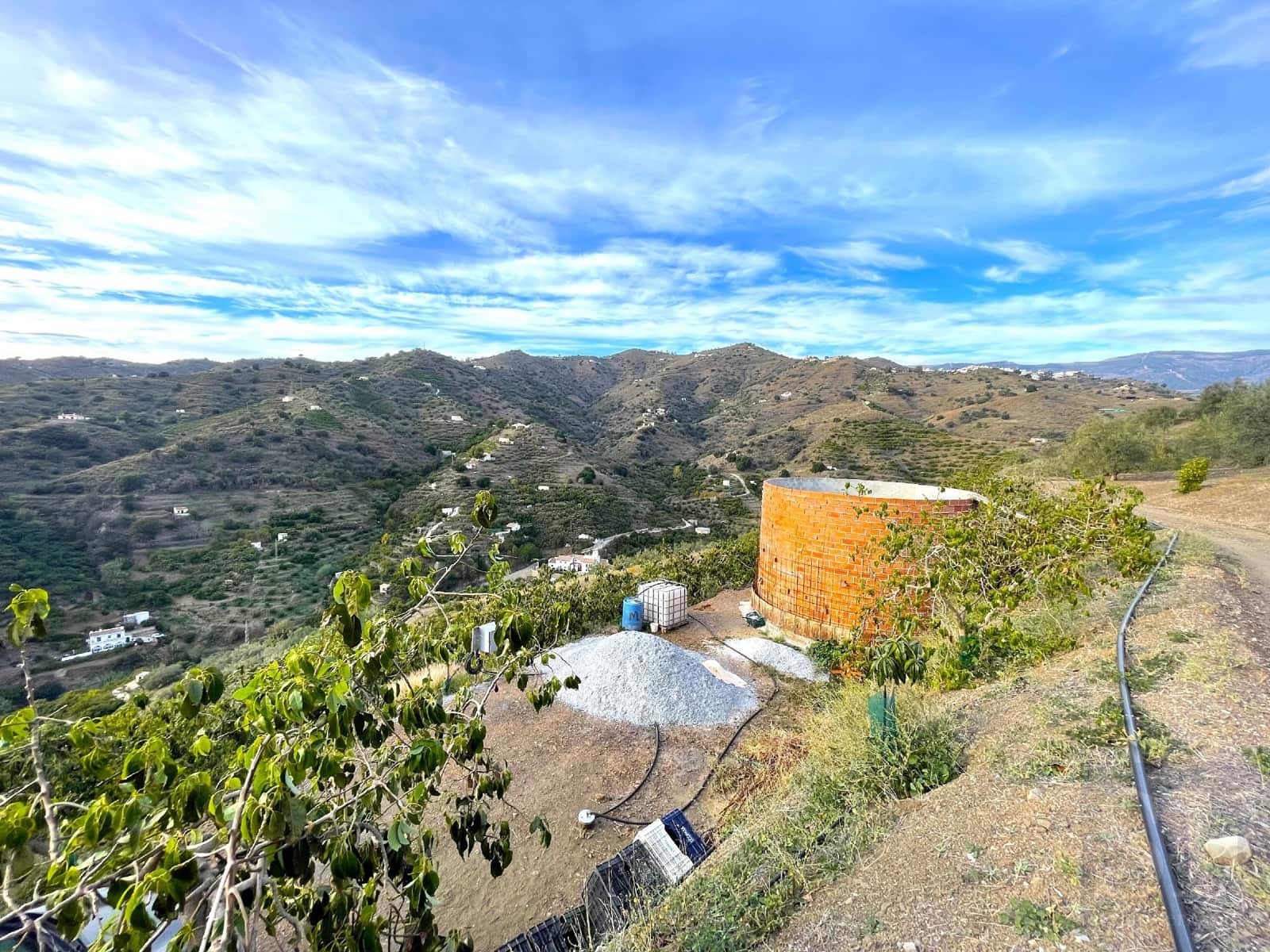 Finca/Hus på landet till salu i Sayalonga - 169 000 € (Ref: 7991711)