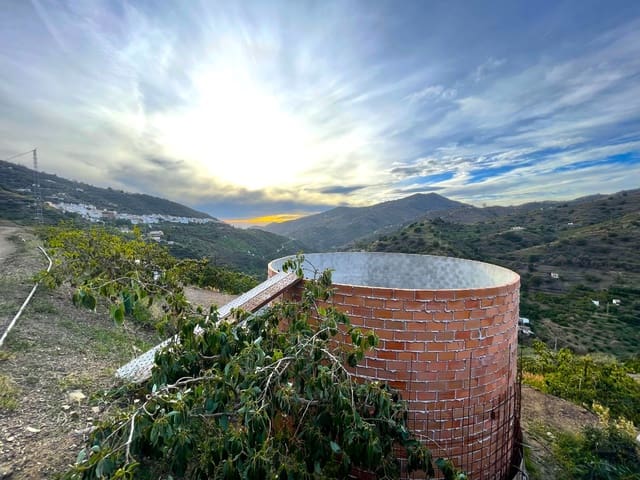 Finca/Landehus til salg i Sayalonga - € 169.000 (Ref: 7991711)