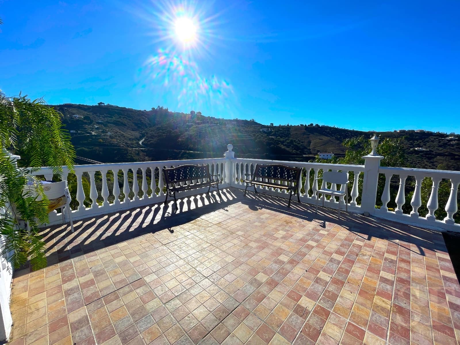 4 soveværelse Villa til salg i Competa - € 340.000 (Ref: 8032529)