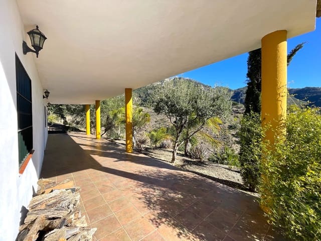 3 sovrum Villa till salu i Canillas de Aceituno - 270 000 € (Ref: 8040511)