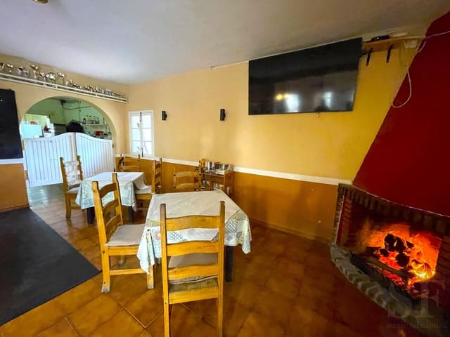 6 bedroom Villa for sale in Cómpeta - € 695,000 (Ref: 8067223)