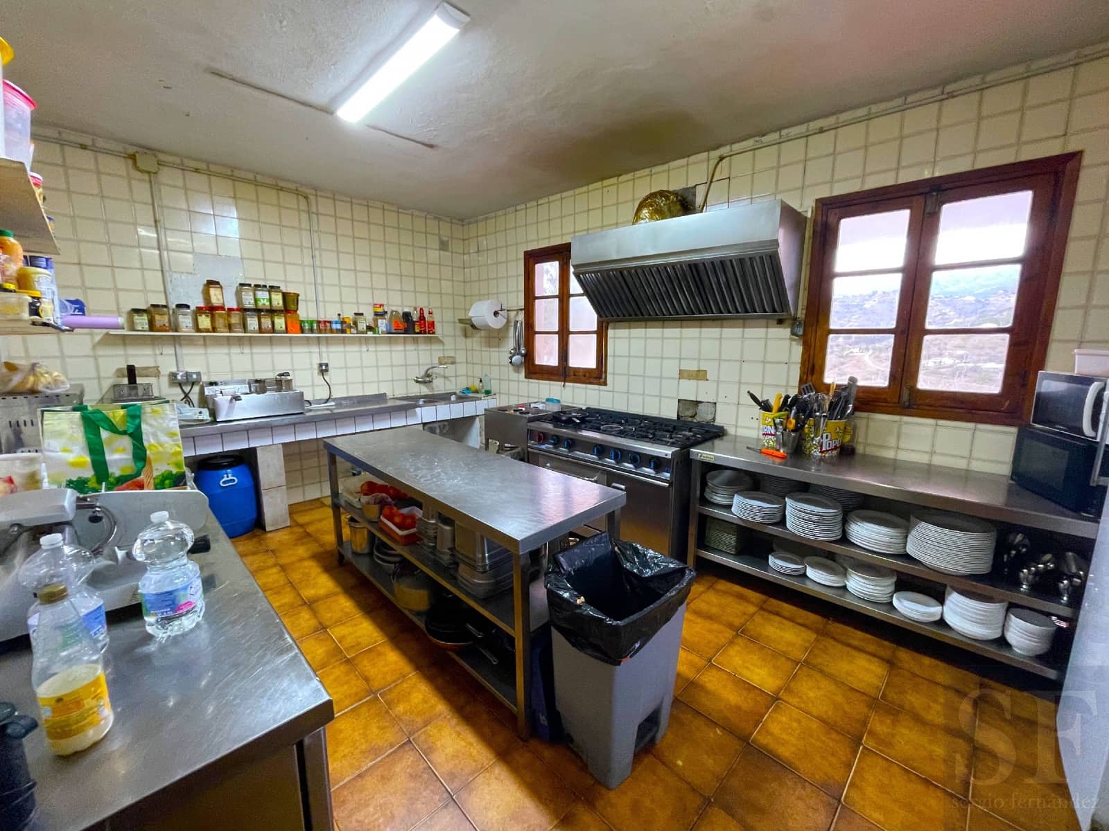 6 soverom Villa til salgs i Competa - € 695 000 (Ref: 8067223)