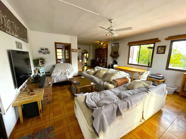 6 bedroom Villa for sale in Cómpeta - € 695,000 (Ref: 8067223)