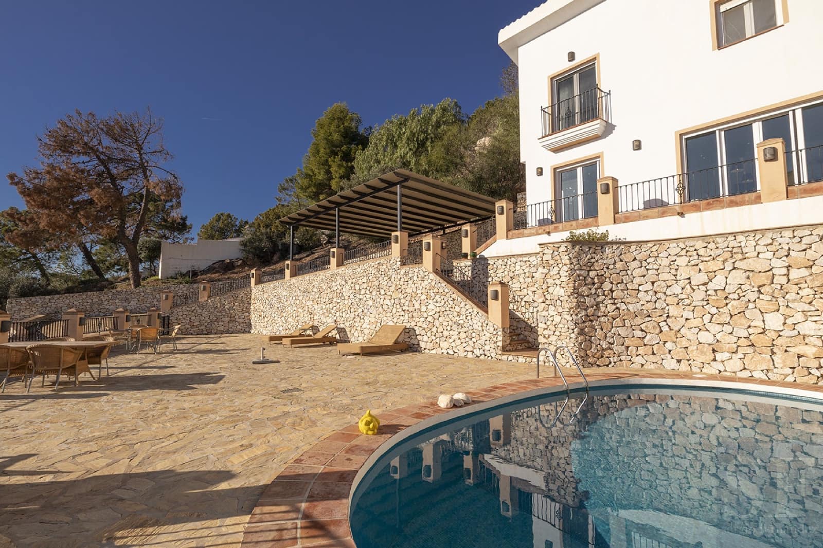 Chalet de 5 habitaciones en Cómpeta en venta con piscina garaje - 1.350.000 € (Ref: 8067224)