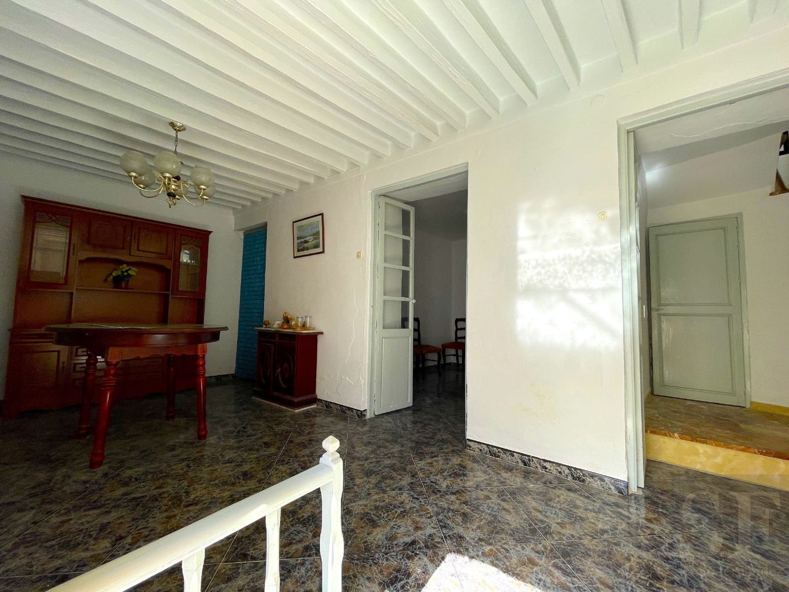 5 makuuhuone Omakotitalo myytävänä paikassa Competa - 194 000 € (Ref: 8100308)