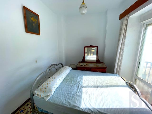 5 makuuhuone Omakotitalo myytävänä paikassa Cómpeta - 194 000 € (Ref: 8100308)