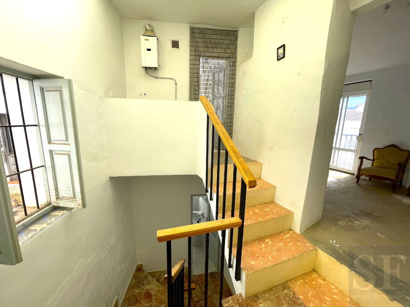 5 makuuhuone Omakotitalo myytävänä paikassa Competa - 194 000 € (Ref: 8100308)