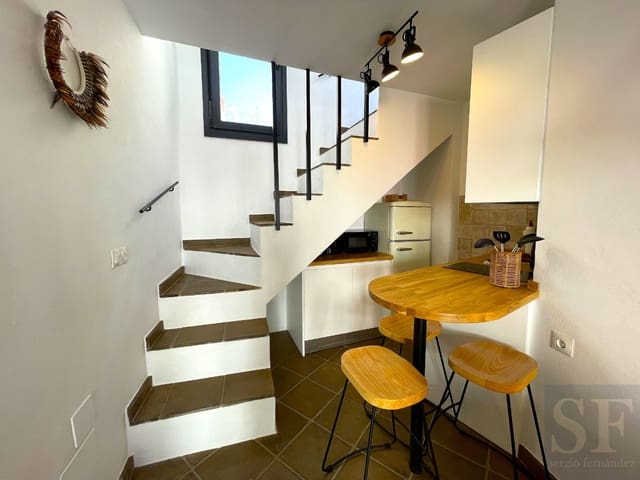 1 bedroom Townhouse for holiday rental in Cómpeta - € 700 (Ref: 8136006)