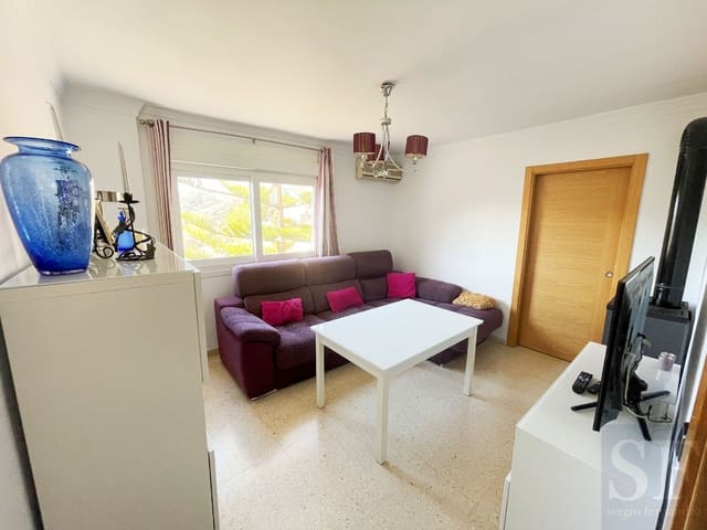 2 soveværelse Lejlighed til salg i Sayalonga - € 98.000 (Ref: 8173729)