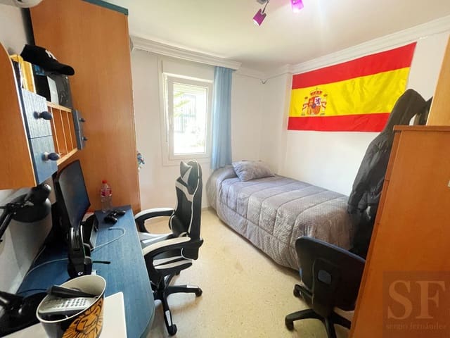 2 sovrum Lägenhet till salu i Sayalonga - 98 000 € (Ref: 8173729)