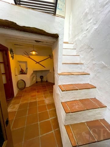 4 slaapkamer Huis te koop in Cómpeta - € 174.000 (Ref: 8173731)