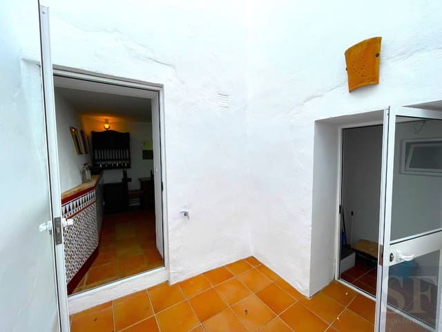 4 slaapkamer Huis te koop in Cómpeta - € 174.000 (Ref: 8173731)