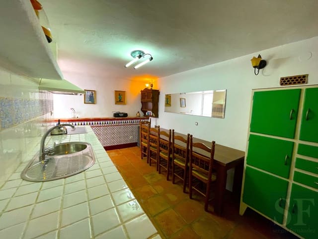 4 slaapkamer Huis te koop in Cómpeta - € 174.000 (Ref: 8173731)
