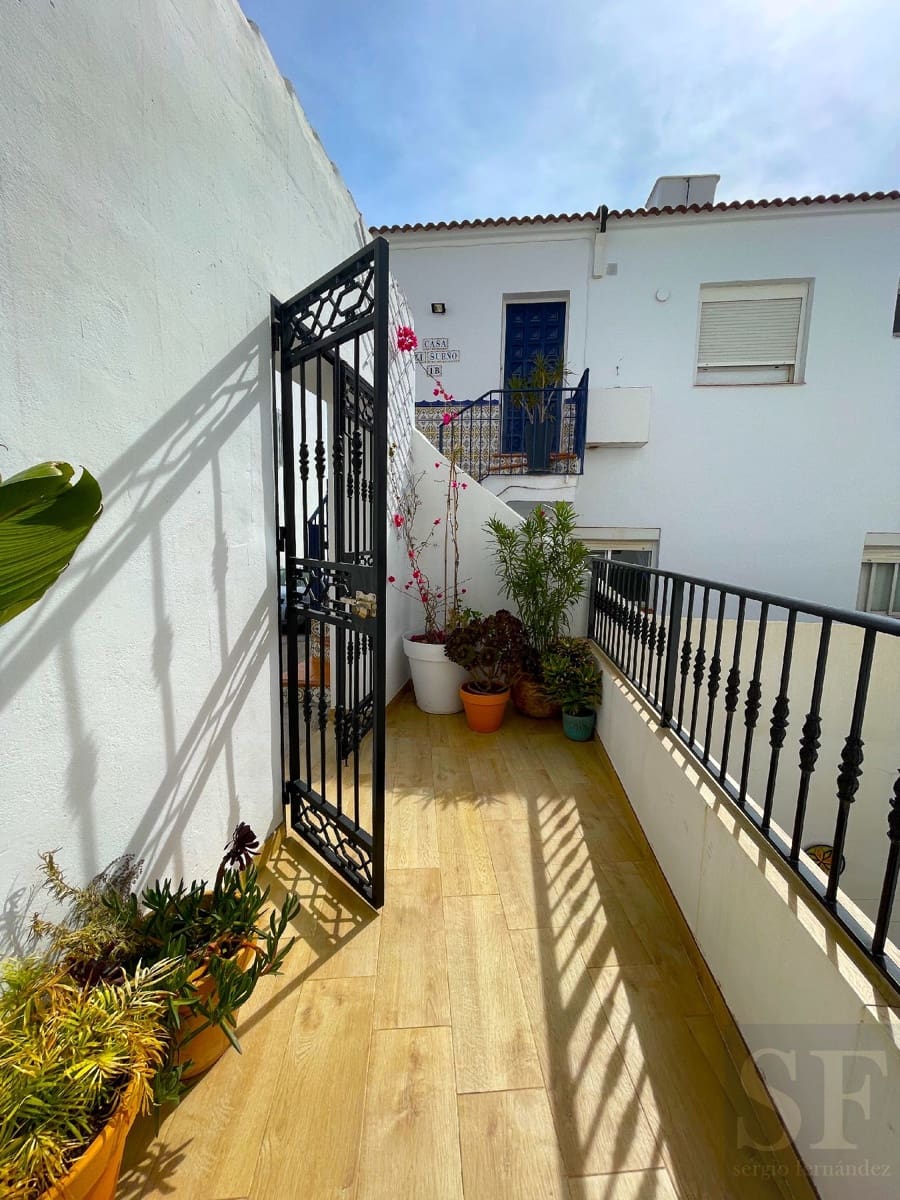 3 bedroom Apartment for sale in Competa - € 275,000 (Ref: 8332670)