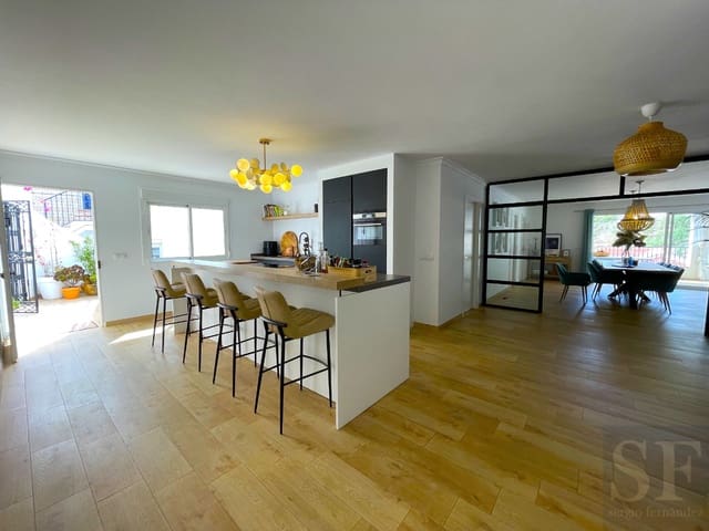 3 bedroom Apartment for sale in Cómpeta - € 275,000 (Ref: 8332670)