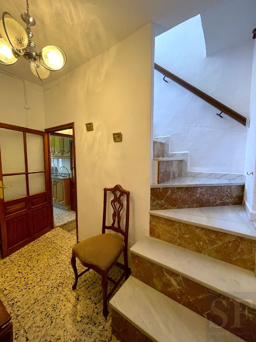 3 bedroom Townhouse for sale in Sayalonga - € 115,000 (Ref: 8408798)