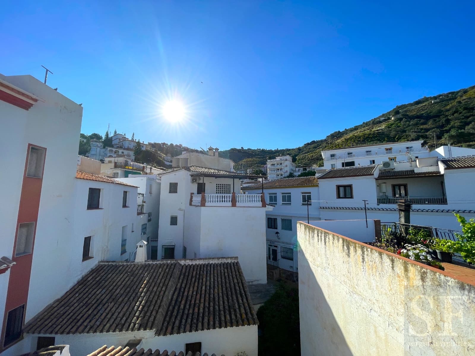 3 bedroom Townhouse for sale in Sayalonga - € 115,000 (Ref: 8408798)