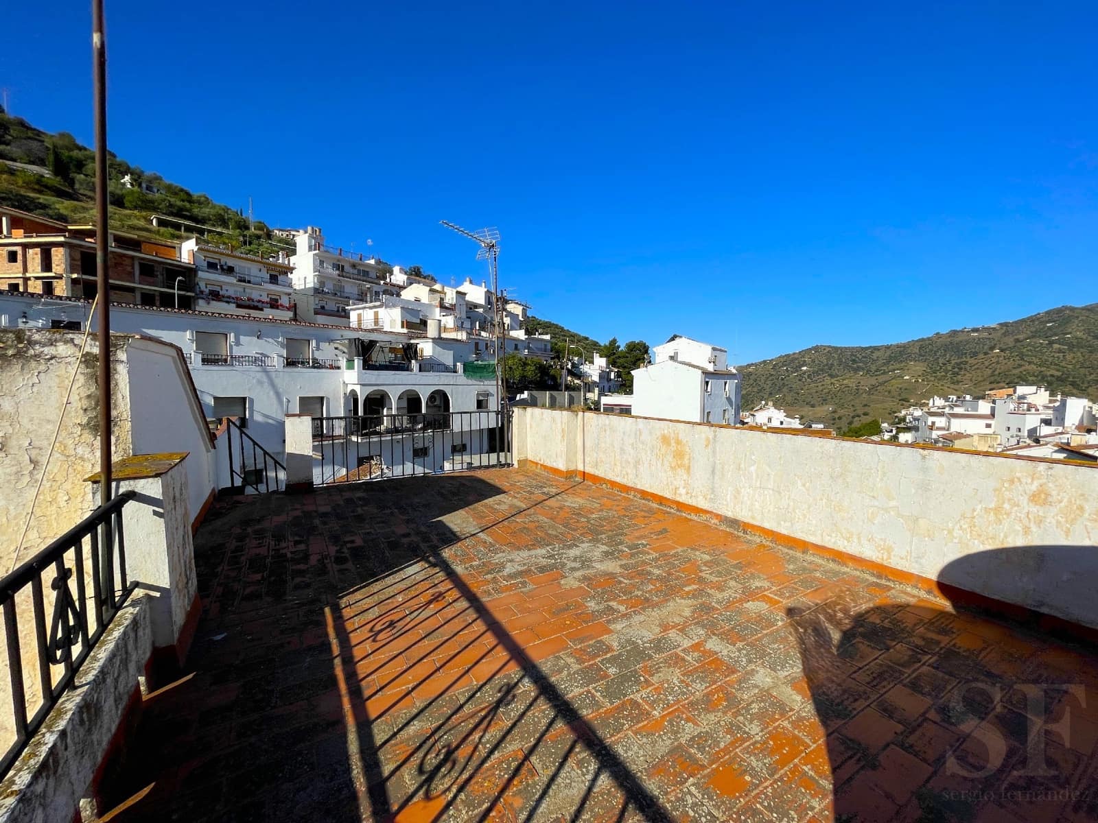 3 bedroom Townhouse for sale in Sayalonga - € 115,000 (Ref: 8408798)