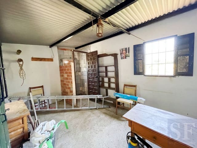 Finca/Herregård til salgs i Cómpeta - € 67 000 (Ref: 8408803)