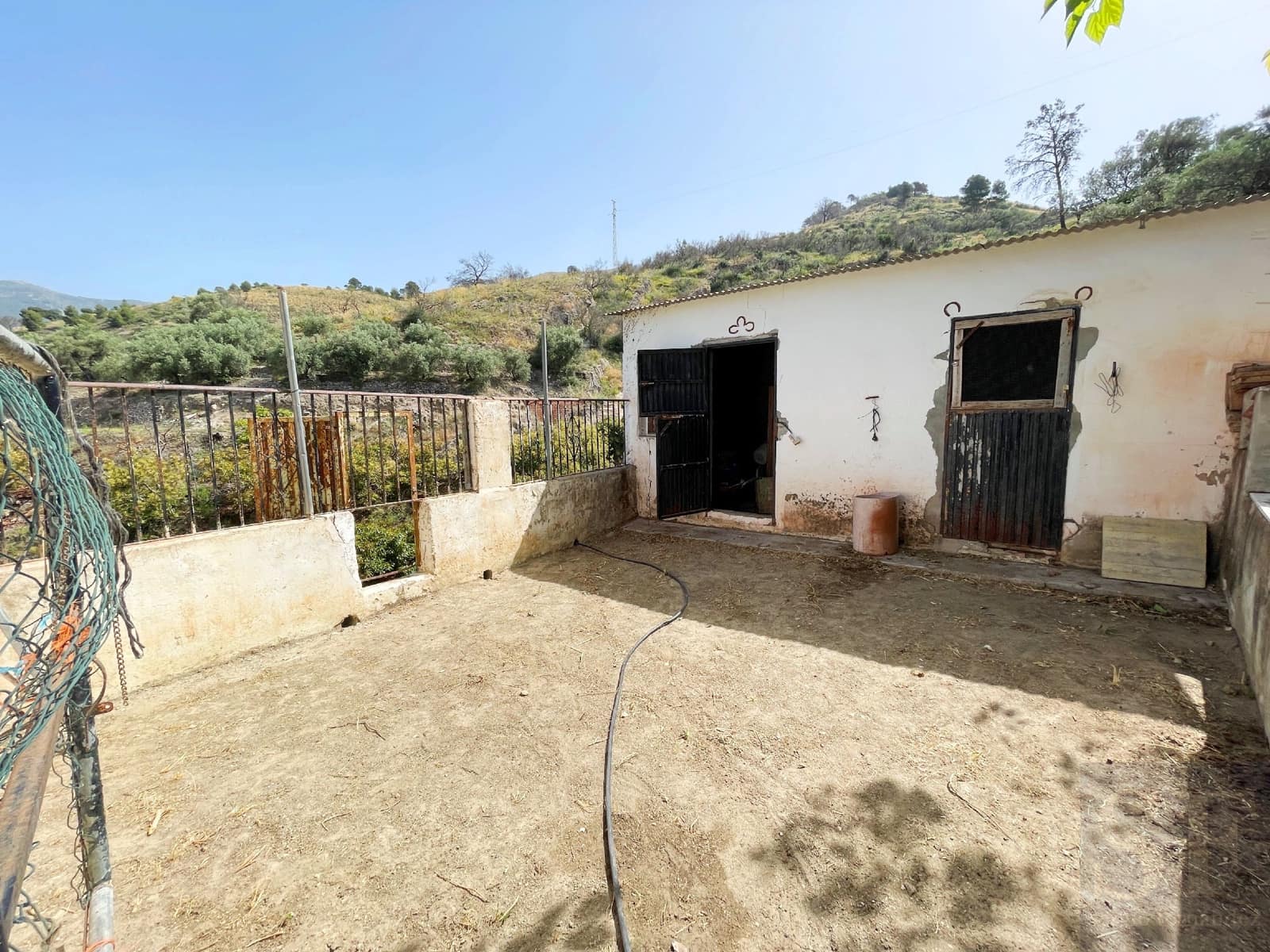 Finca/Landehus til salg i Competa - € 67.000 (Ref: 8408803)