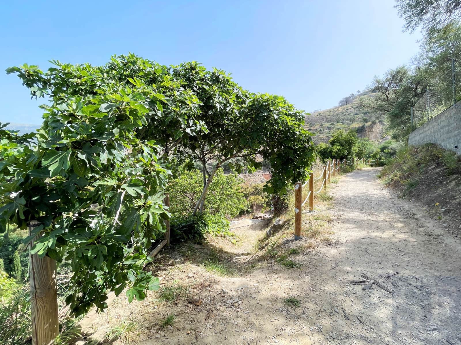 Finca/Landehus til salg i Competa - € 67.000 (Ref: 8408803)