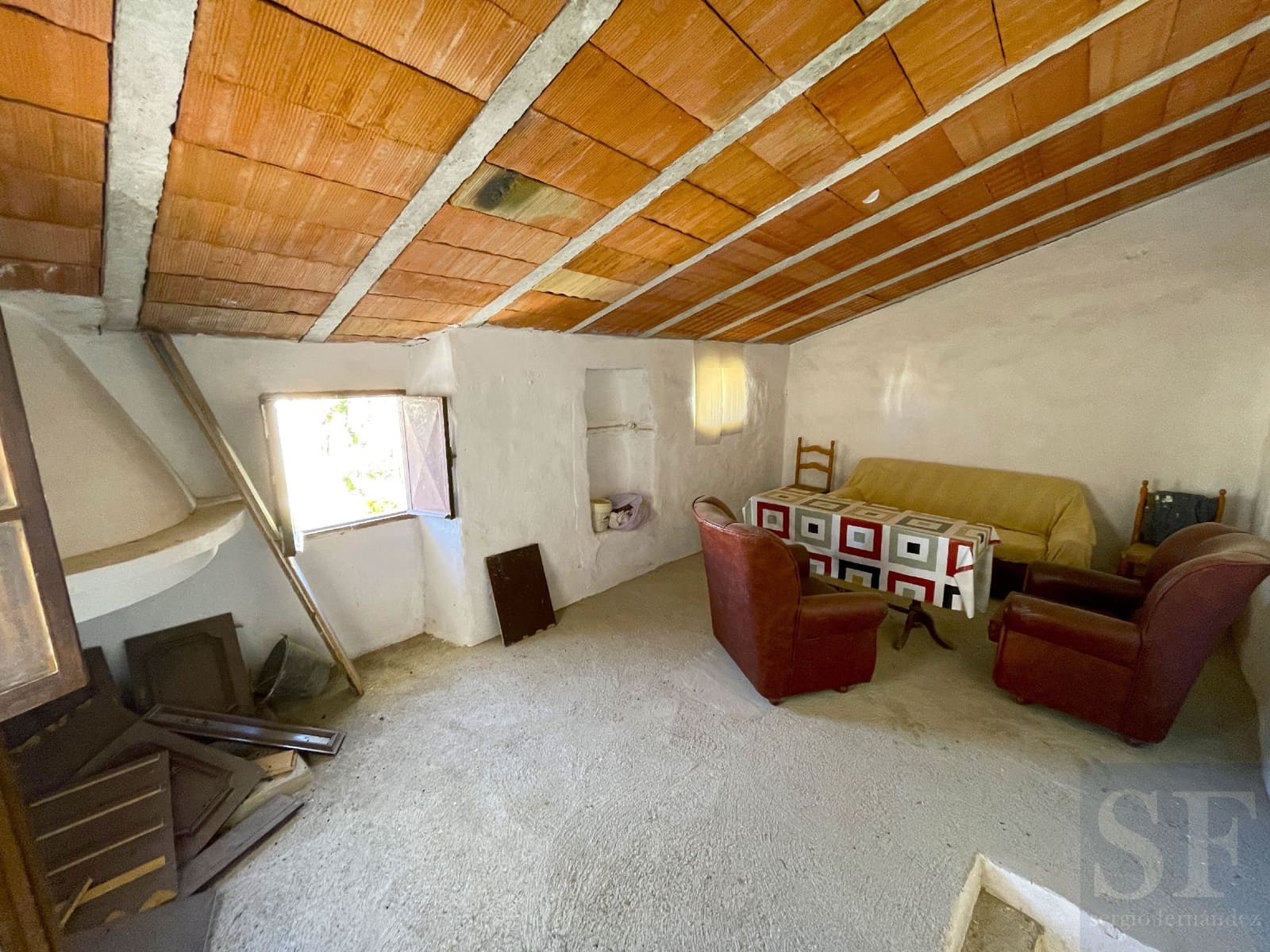 Huis te koop in Sedella - € 40.000 (Ref: 8418553)