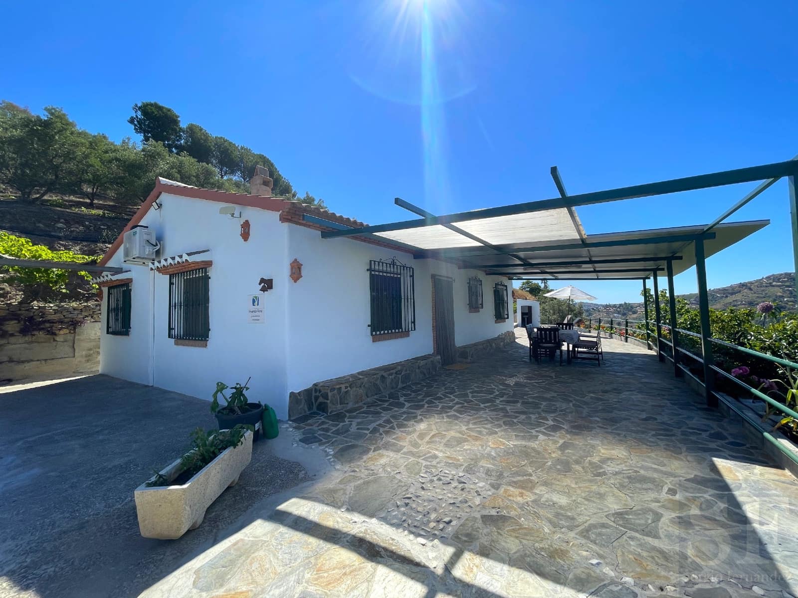 3 bedroom Villa for sale in Competa with pool - € 365,000 (Ref: 8427900)