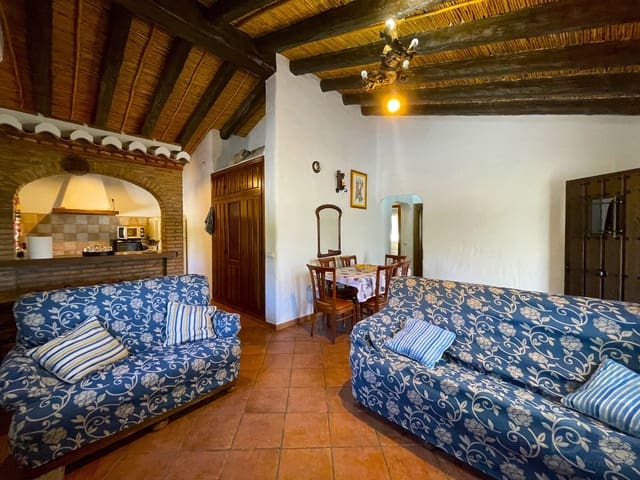 3 bedroom Villa for sale in Cómpeta with pool - € 365,000 (Ref: 8427900)