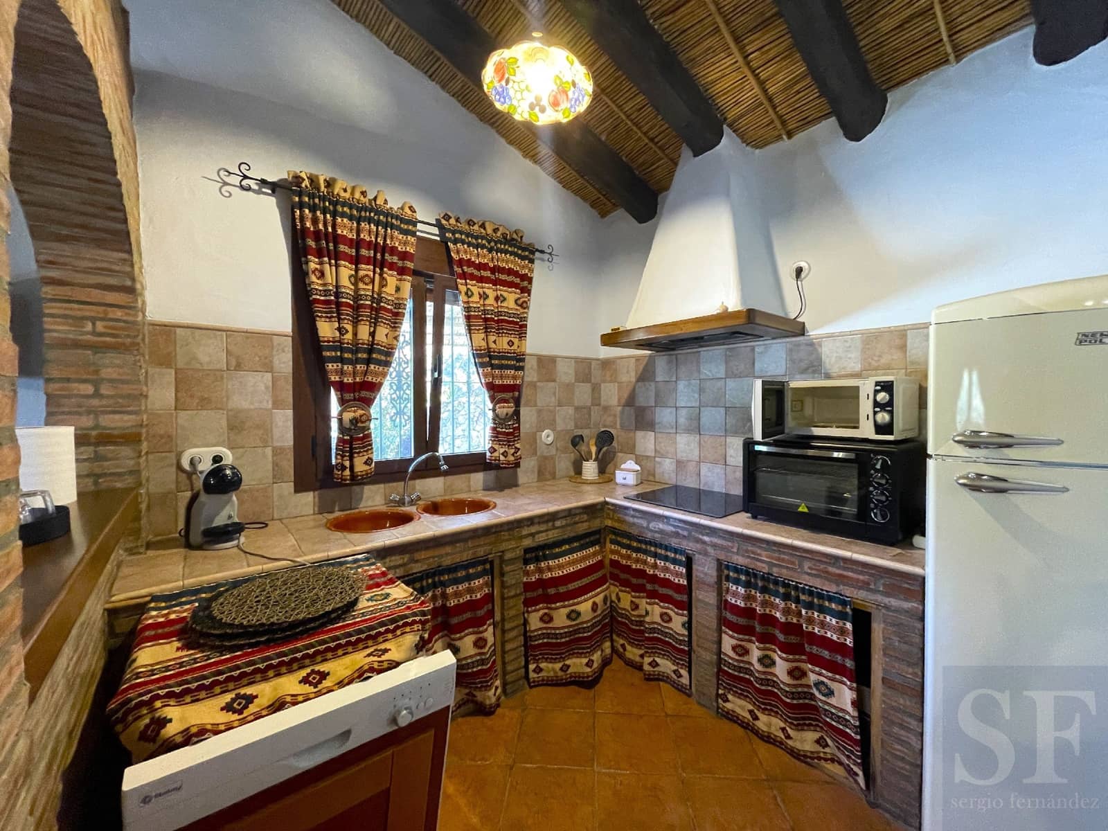 3 bedroom Villa for sale in Competa with pool - € 365,000 (Ref: 8427900)