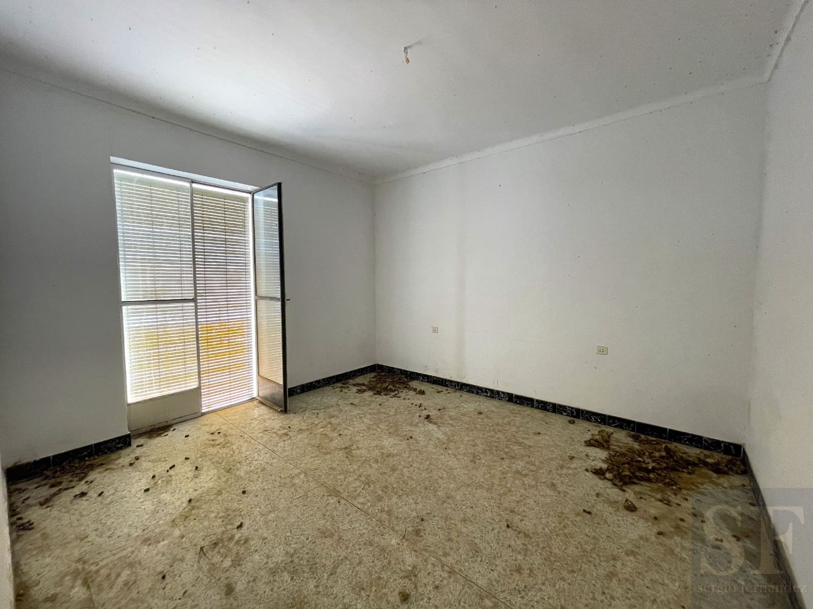 18 soverom Hus til salgs i Algarrobo - € 180 000 (Ref: 8433505)